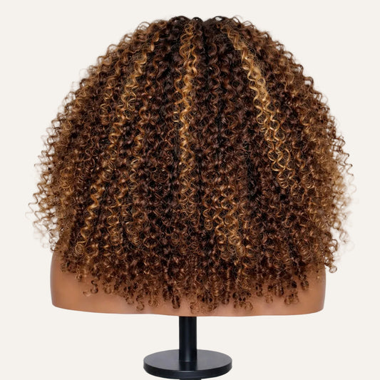 Perruque Brun Et Blond Miel Sans Colle Brésilienne Lace Closure 5x5 Ondulée Profonde Pré-épilée Bob – Remy Hair vue arrière
